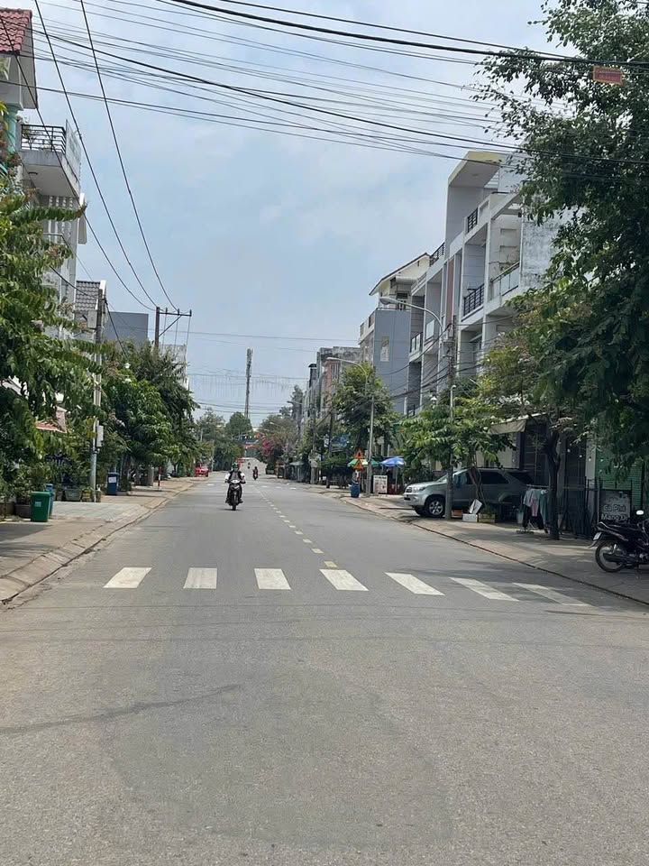 Đất nền góc 2 mặt tiền TDC Ngãi Thắng, 101m² giá 5.6 tỷ - Tiềm năng kinh doanh lớn!