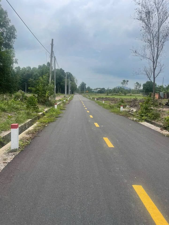 Đất nền 2 mặt tiền Tóc Tiên 1000m² giá 2.98 tỷ - Đầu tư sinh lời cao!