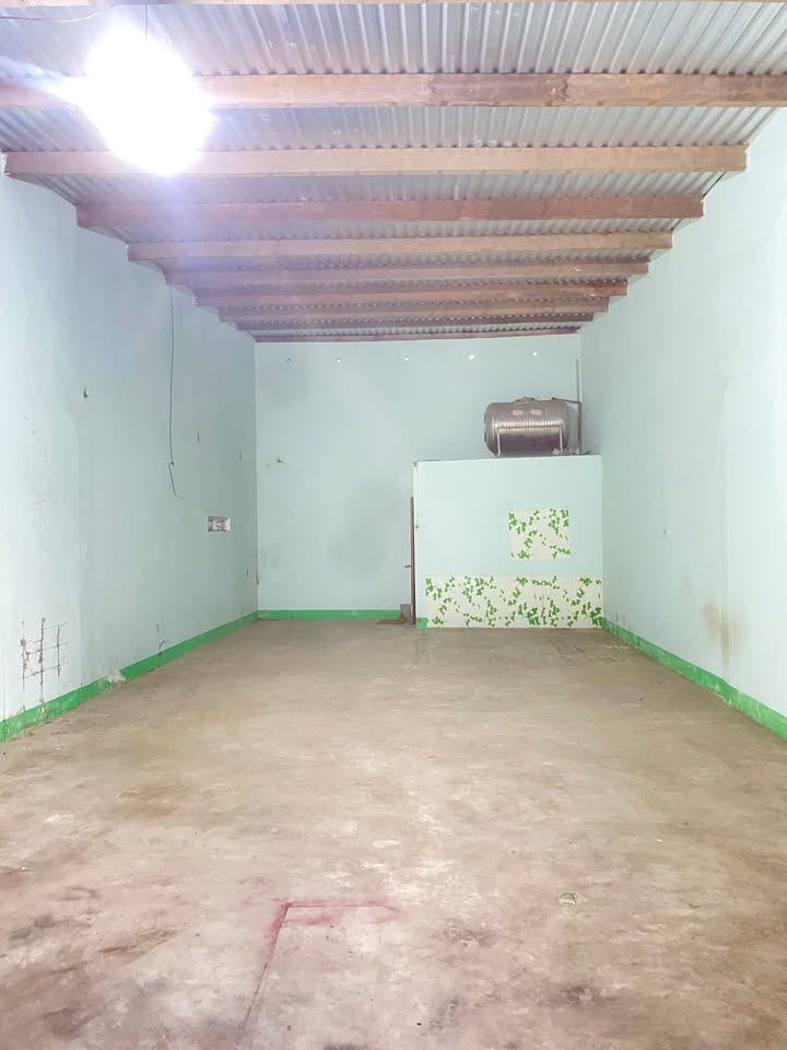 Nhà cấp 4 đường Nguyễn Tất Thành, Tuy Hòa 60m² - Nhà nguyên căn sạch sẽ, dễ ở!