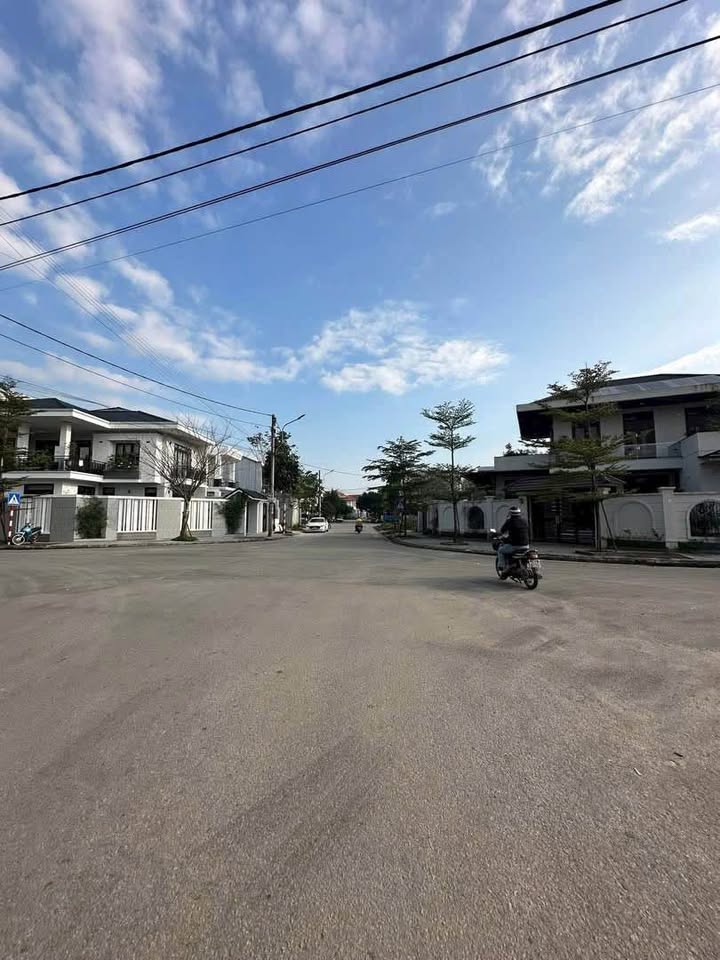 Nhà mặt tiền Trần Thái Tông, Phường Thuỷ Xuân, 121m² giá 4.7 tỷ - Đầu tư sinh lời ngay!