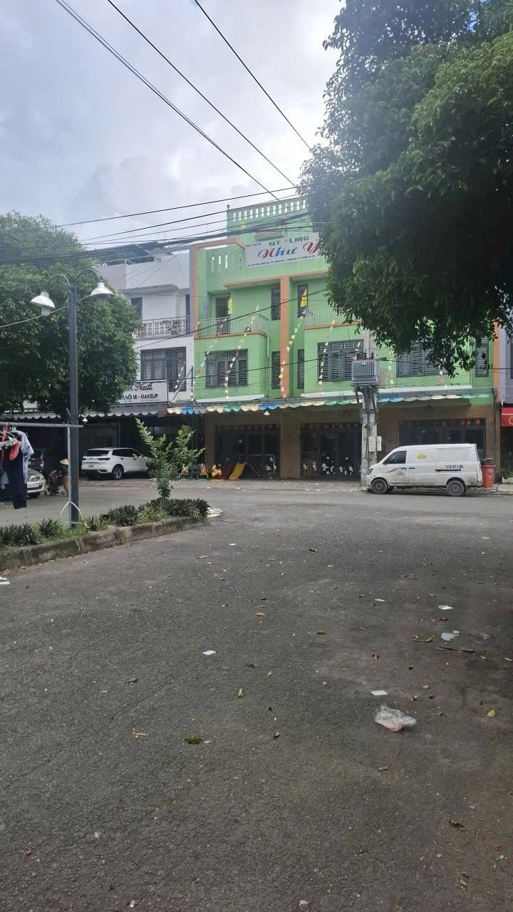 Nhà phố 1 trệt 2 lầu tại Bình Thọ, Thủ Đức 100m² giá 7.1 tỷ - Đầu tư sinh lời ngay!