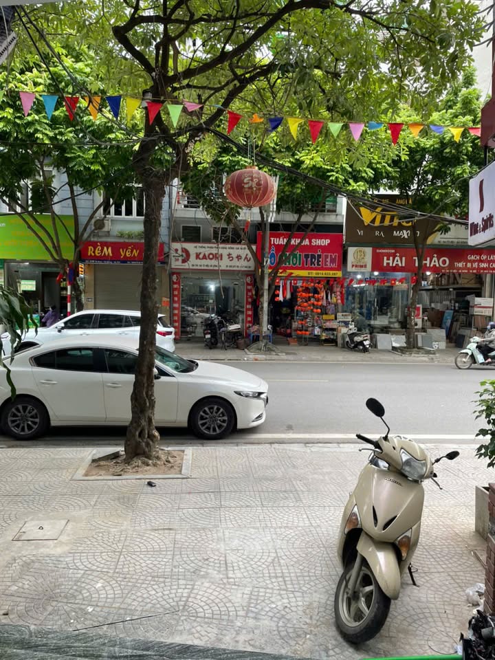 Bán nhà mặt phố Tô Hiệu Hà Đông 60m² giá 25 tỷ - Kinh doanh sầm uất!