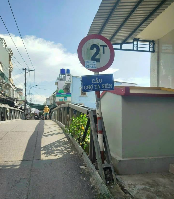 Bán nhà cấp 4 tại Xã Minh Hòa, Huyện Châu Thành, Kiên Giang - Diện tích 300m², giá chỉ 1.95 tỷ