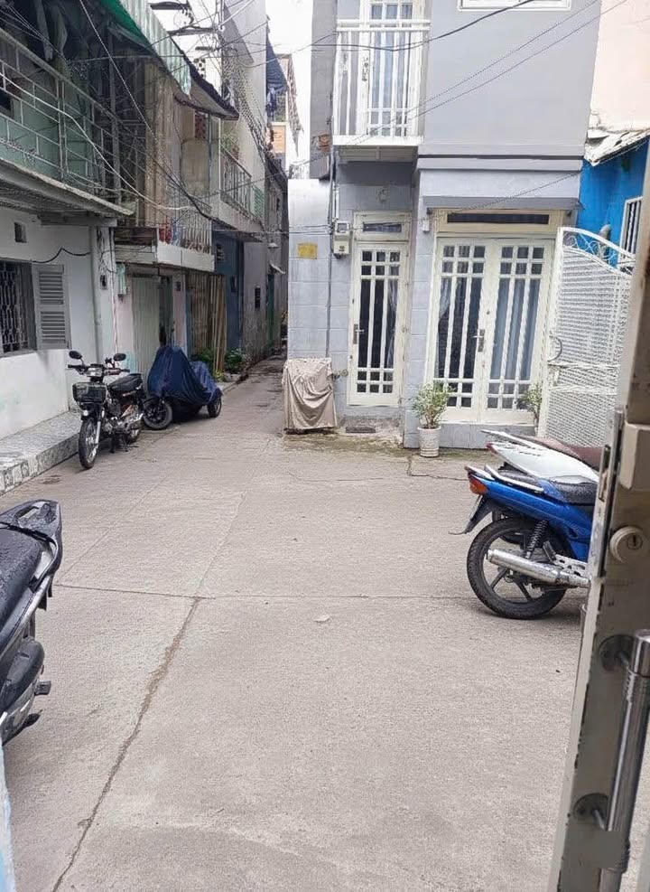 Nhà bán Quận Bình Thạnh 56m² giá 7 tỷ - Sổ hồng riêng, công chứng ngay!