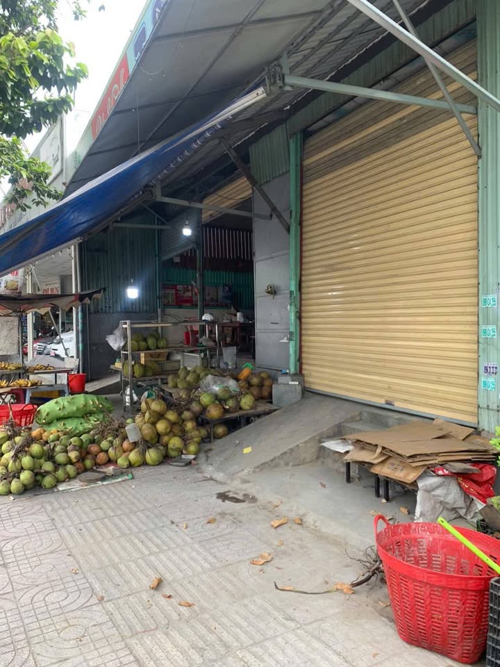 Mặt bằng kinh doanh cho thuê tại Phạm Văn Đồng, 100m² chỉ 10 triệu/tháng - Đầu tư sinh lời ngay!