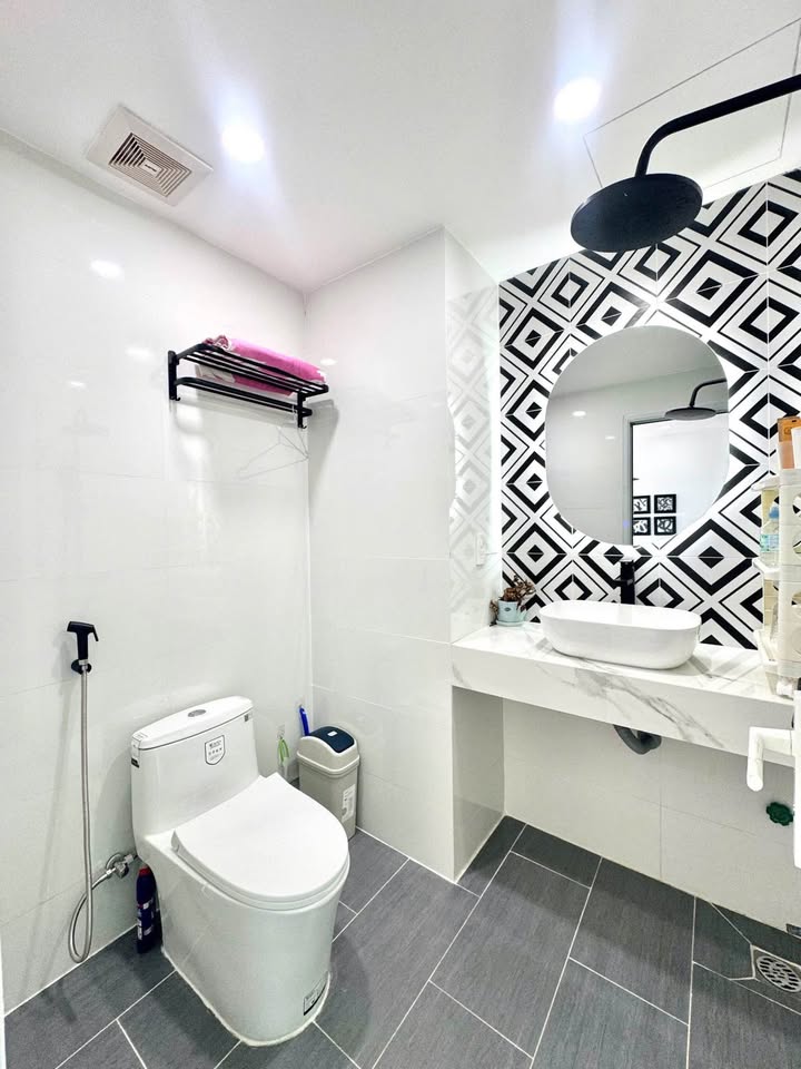 Căn hộ OC2A Nha Trang 58m² giá 3.55 tỷ - View biển tuyệt đẹp!