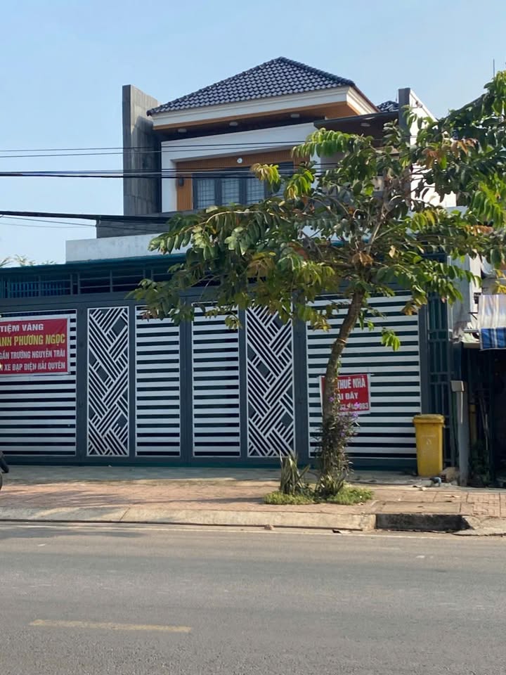 Nhà nguyên căn cho thuê tại Xuân Thọ, 400m² giá 10 triệu - Đối diện UBND xã!