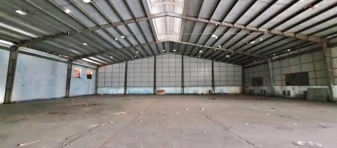 Cho thuê kho xưởng 1700m² tại bến xe Quy Nhơn - Giá tốt, chính chủ!