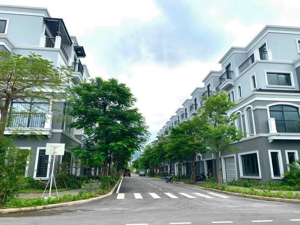 Townhouse GRAND BAY TOWER Hạ Long 104m² giá 8 tỷ - Đầu tư sinh lời hấp dẫn!