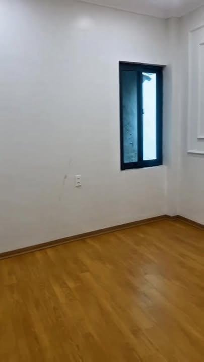 Nhà phố Bà Triệu, Hà Đông 37m² giá 6 tỷ - 5 phòng ngủ chính chủ!