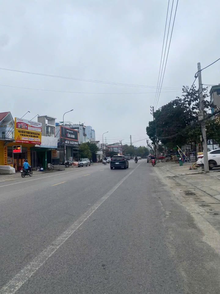 Nhà mặt phố Lê Lai, Thanh Hóa 104m² giá 6 tỷ - Đầu tư sinh lời ngay!