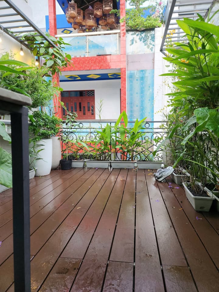 Nhà Hoàng Diệu Quận 4 21m² giá 4.95 tỷ - Khu dân cư an ninh, giao thông thuận lợi!