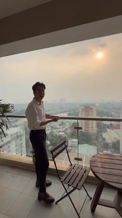 Căn hộ Goldview 117m² giá 28 triệu - View thoáng mát, full nội thất!