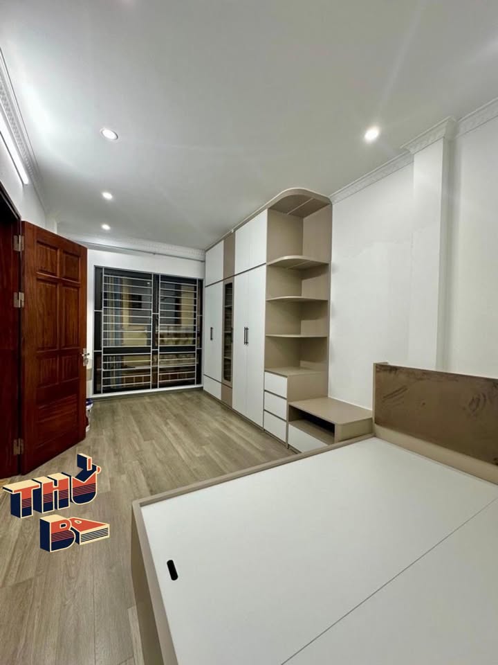 Nhà phố Lò Đúc 275m² giá 11 tỷ - Thiết kế hiện đại, ở ngay!
