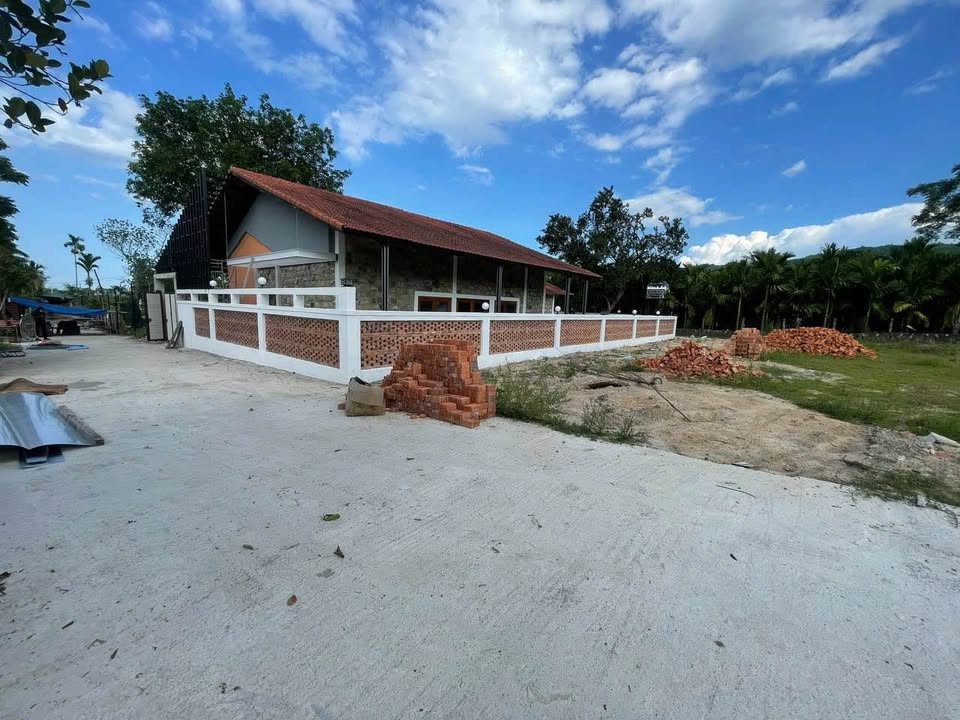 Đất nhà vườn Thôn 5 - Hòa Khương 380m² giá 2 tỷ - Khu vực an ninh, khí hậu trong lành!