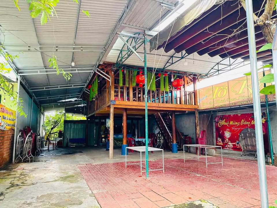 Cho thuê nhà mặt tiền Đường Hai Bà Trưng, Huyện Sông Hinh, 800m² - Phù hợp mở quán cà phê hoặc quán nhậu!