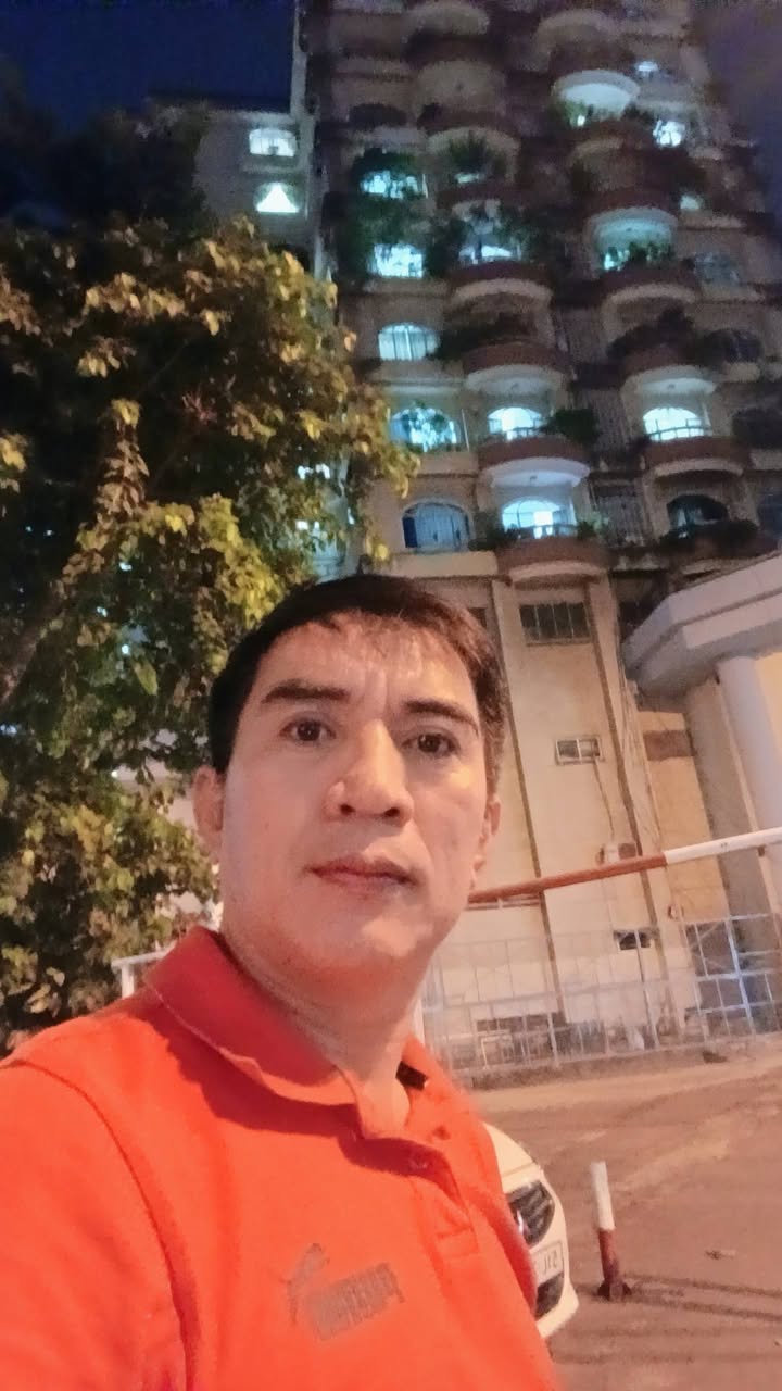 Căn hộ Chung cư Quận 5 73m² giá 3.7 tỷ - Tặng toàn bộ nội thất cao cấp!