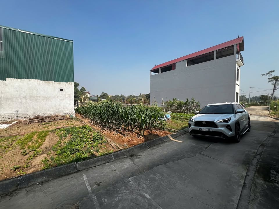 Đất nền Trầm Lộng, Ứng Hòa 79.8m² giá 2.x tỷ - Đường xe tải thông thoáng!