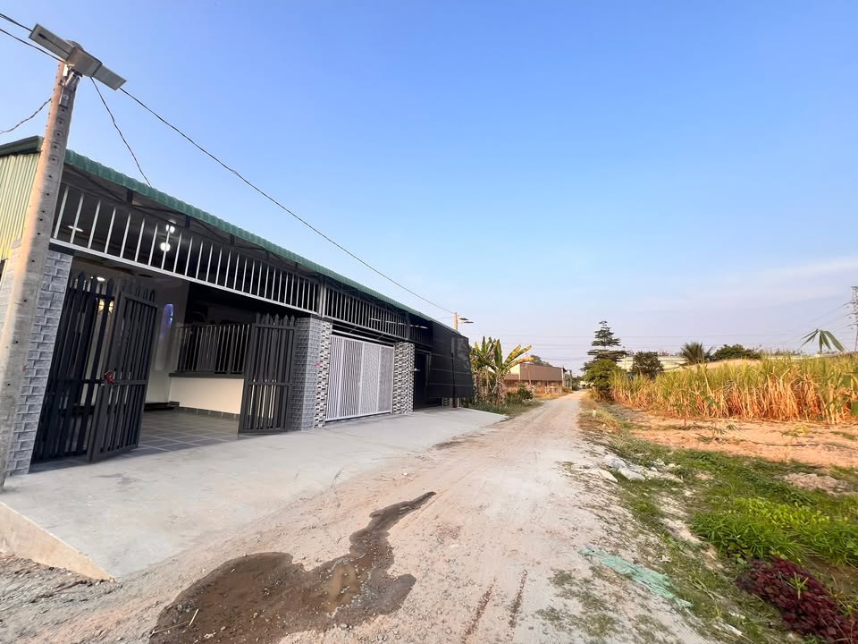 Nhà cấp 4 hiện đại 138.85m² tại Tây Ninh giá 969 triệu - Phong thủy tốt, gần KCN!