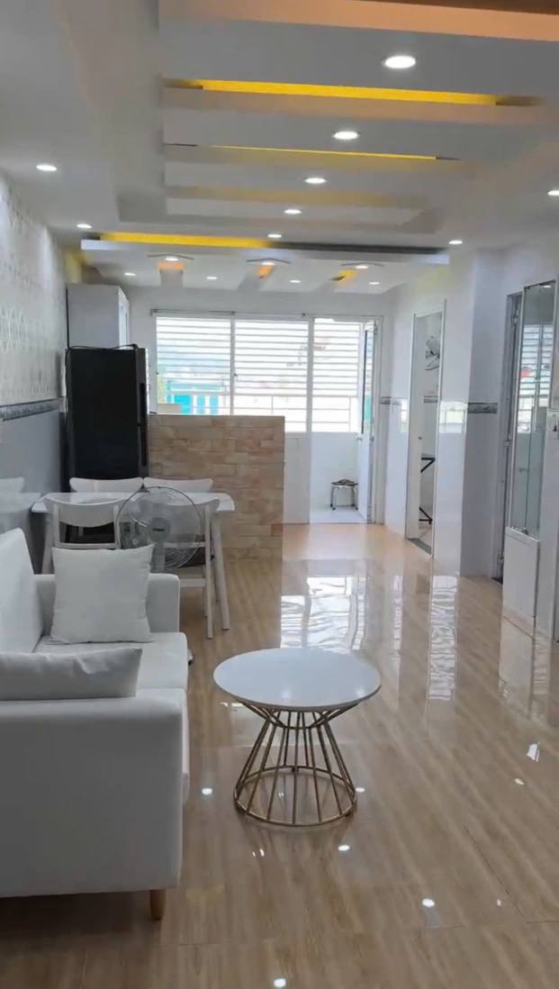 Căn hộ CT7 Vĩnh Điềm Trung Nha Trang 62m² giá 2.5 tỷ - Full nội thất sang trọng!