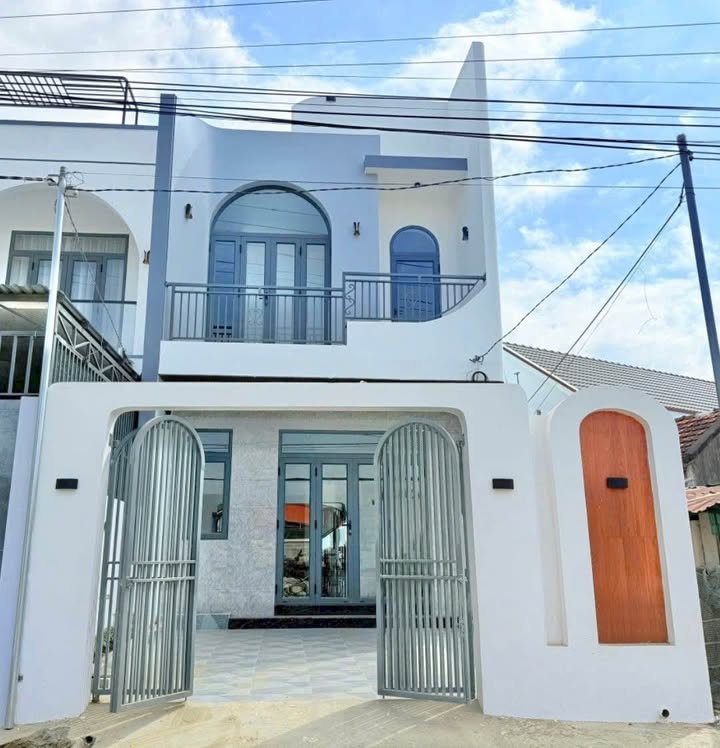 Nhà 2 tầng mặt tiền Đường Cây Vong, Diên Điền 92.5m² giá 2.35 tỷ - Sổ hồng lâu dài!