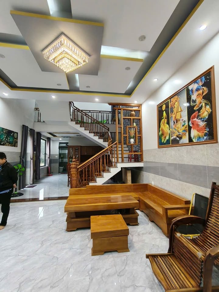 Nhà phố Khu đô thị biển Bình Minh 120m² giá 2.x tỷ - Dòng tiền thuê 100 triệu/năm!