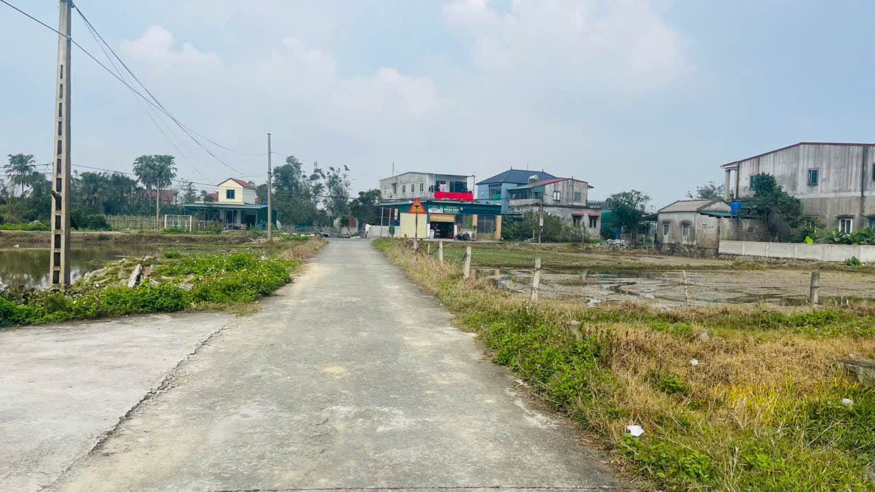 Đất nền lô góc 2 mặt tiền tại xã Thạch Lạc, Hà Tĩnh - Giá chỉ 1.2 tỷ!