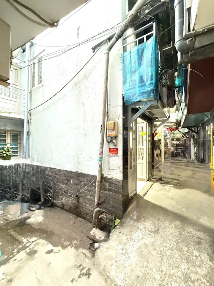 Nhà nhỏ xinh Hẻm 42 Phú Thuận 12m² giá 730 triệu - Sẵn sàng vào ở ngay!