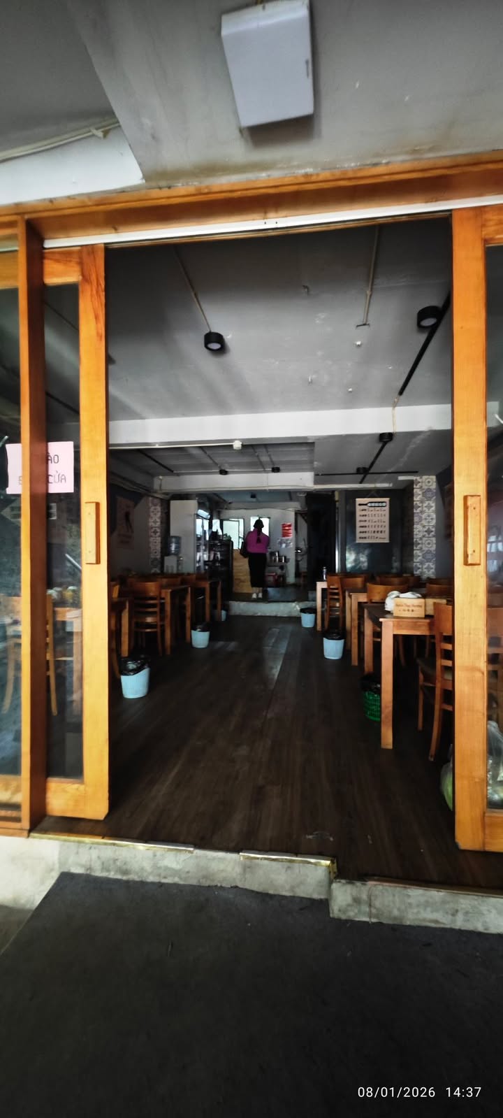 Cho thuê mặt bằng phố Hàng Bài, 70m² - Vị trí đắc địa, thu hút khách hàng!