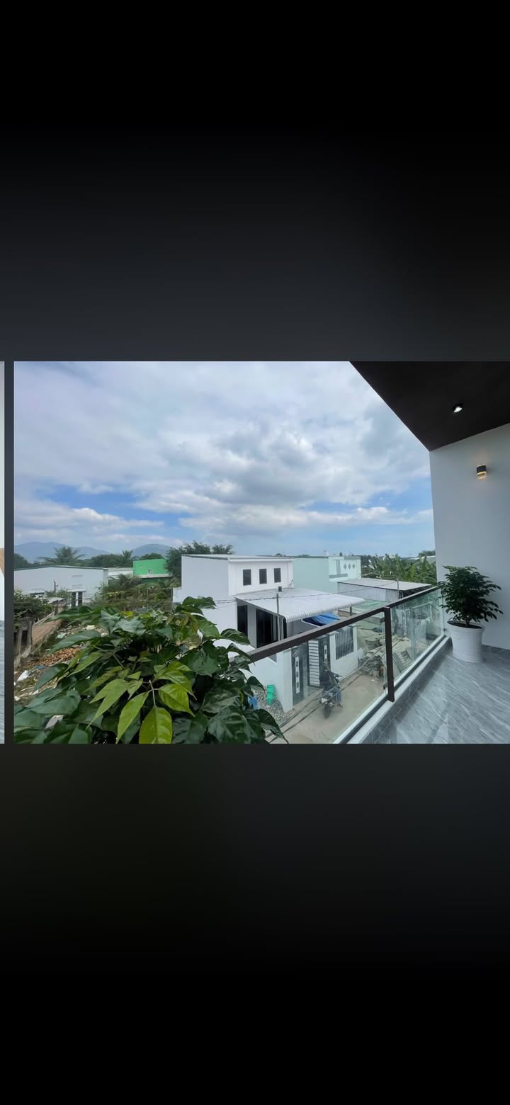 Nhà góc 2 mặt tiền Diên Toàn, Diên Khánh 86m² giá 2.89 tỷ - Kinh doanh lợi nhuận cao!