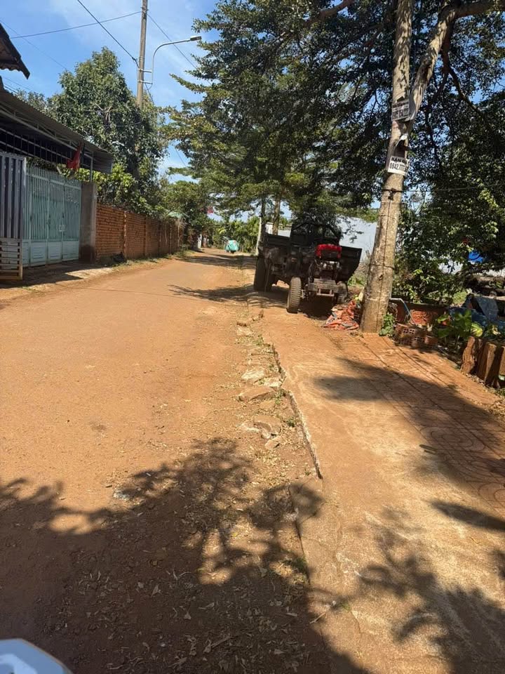 Đất nền tại Khu du lịch KoTam, Buôn Ma Thuột 240m² giá 1.38 tỷ - Đầu tư sinh lời ngay!