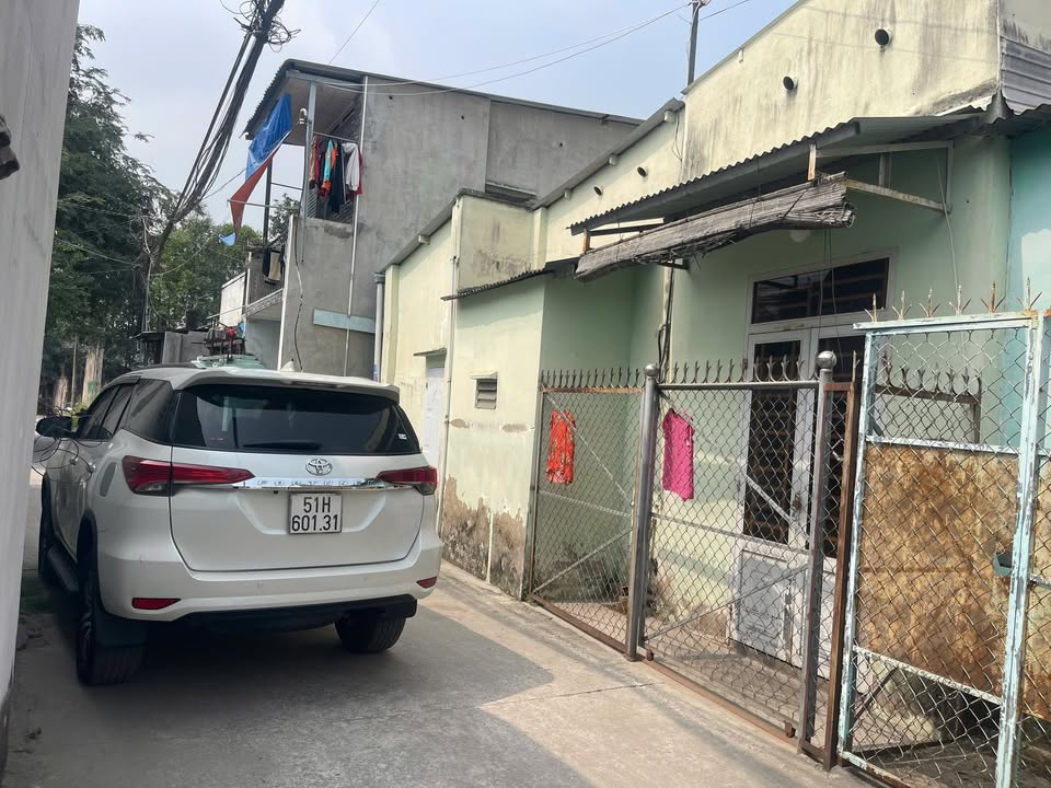 Nhà phố Bửu Long, Biên Hòa 39m² giá 1.6 tỷ - Sổ riêng thổ cư, xe hơi vào tận nơi!