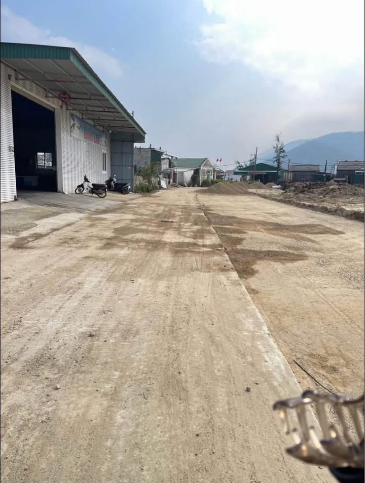 Đất thổ cư Cẩm Nhượng 288m² giá đầu tư - Đối diện cảng cá