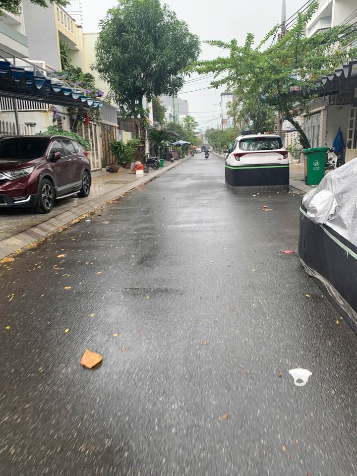 Mặt tiền kinh doanh Sơn Trà 81m² giá chỉ 7.x tỷ - Cơ hội đầu tư hấp dẫn!