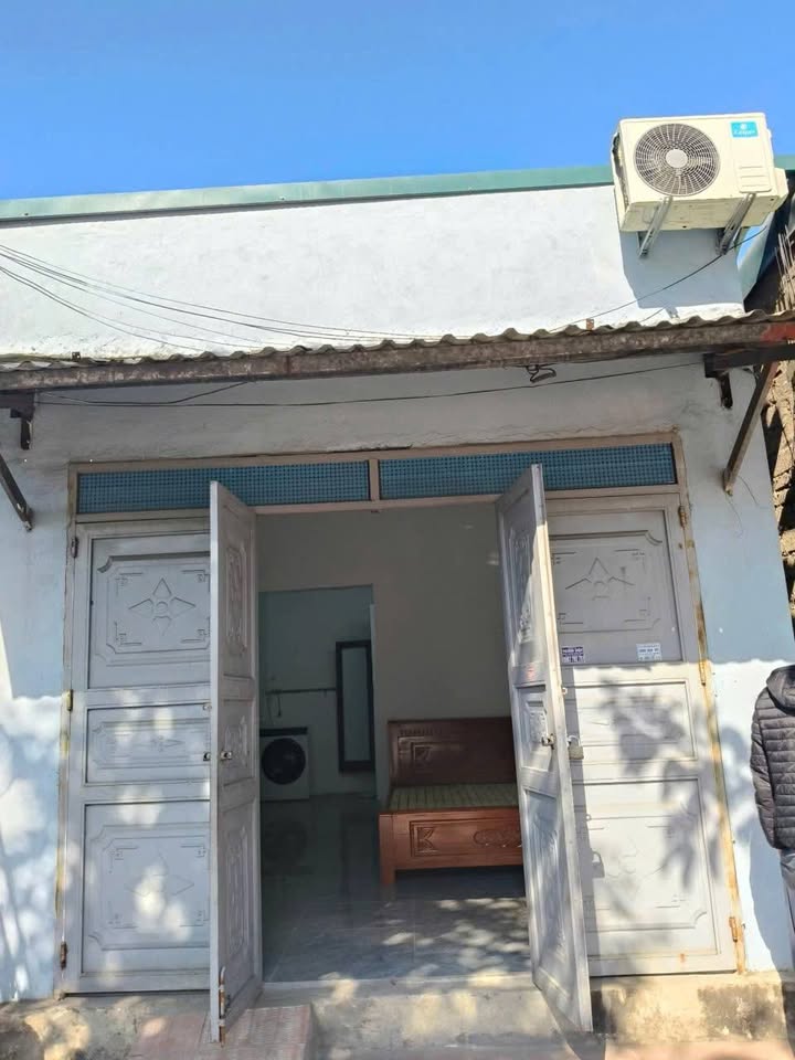 Nhà nhỏ cho thuê Quốc lộ 18 Quang Hanh 26m² giá 2 triệu - Sẵn sàng vào ở ngay!