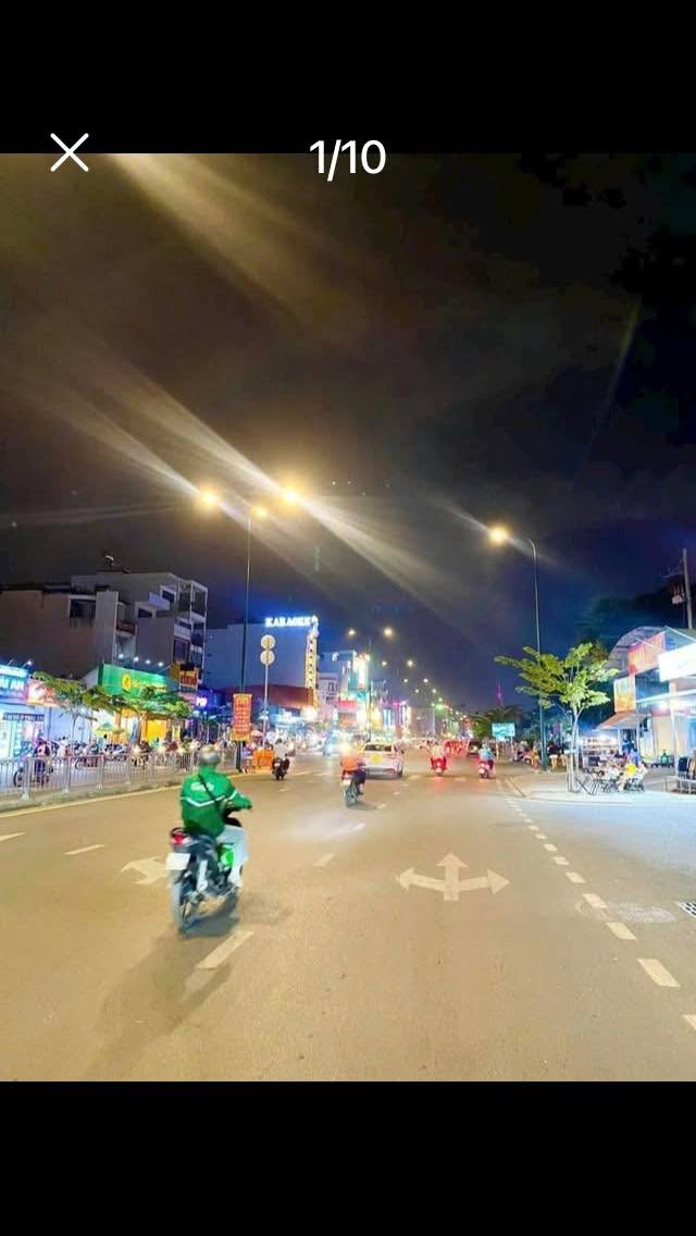 Mặt tiền FrontHouse Dương Quảng Hàm 54.7m² giá 16.7 tỷ - Kinh doanh sầm uất Gò Vấp!