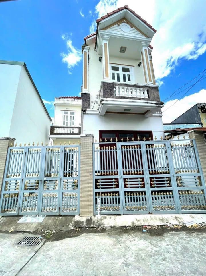 Nhà 2 tầng Quận Cái Răng 82m² giá 2.8 tỷ - Đầu tư sinh lời ngay!