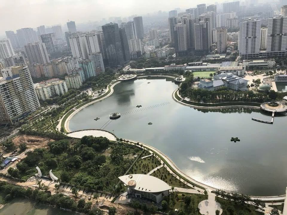 Căn hộ D'Capital Trần Duy Hưng 2PN giá 18.5 triệu - Vào ở ngay, view hồ thoáng đãng!