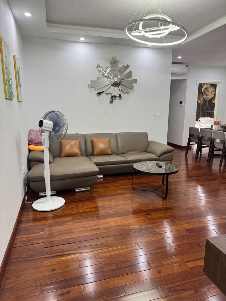 Căn hộ CT36 Xuân La 71,9m² giá 13 triệu - Thiết kế thoáng mát, tiện nghi!