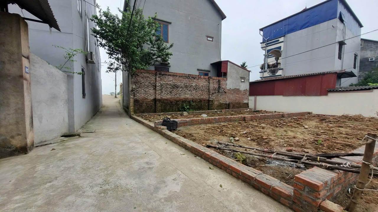 Lô đất Ngọc Hà, Sóc Sơn 57.6m² giá 1.2 tỷ - Đường thông ô tô vào tận nơi!