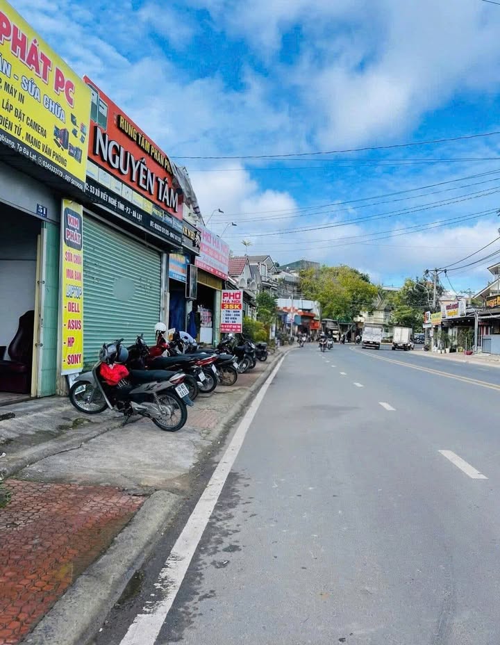 Nhà mặt tiền Xô Viết Nghệ Tĩnh Đà Lạt 117m² giá 10.5 tỷ - Đầu tư sinh lời lý tưởng!