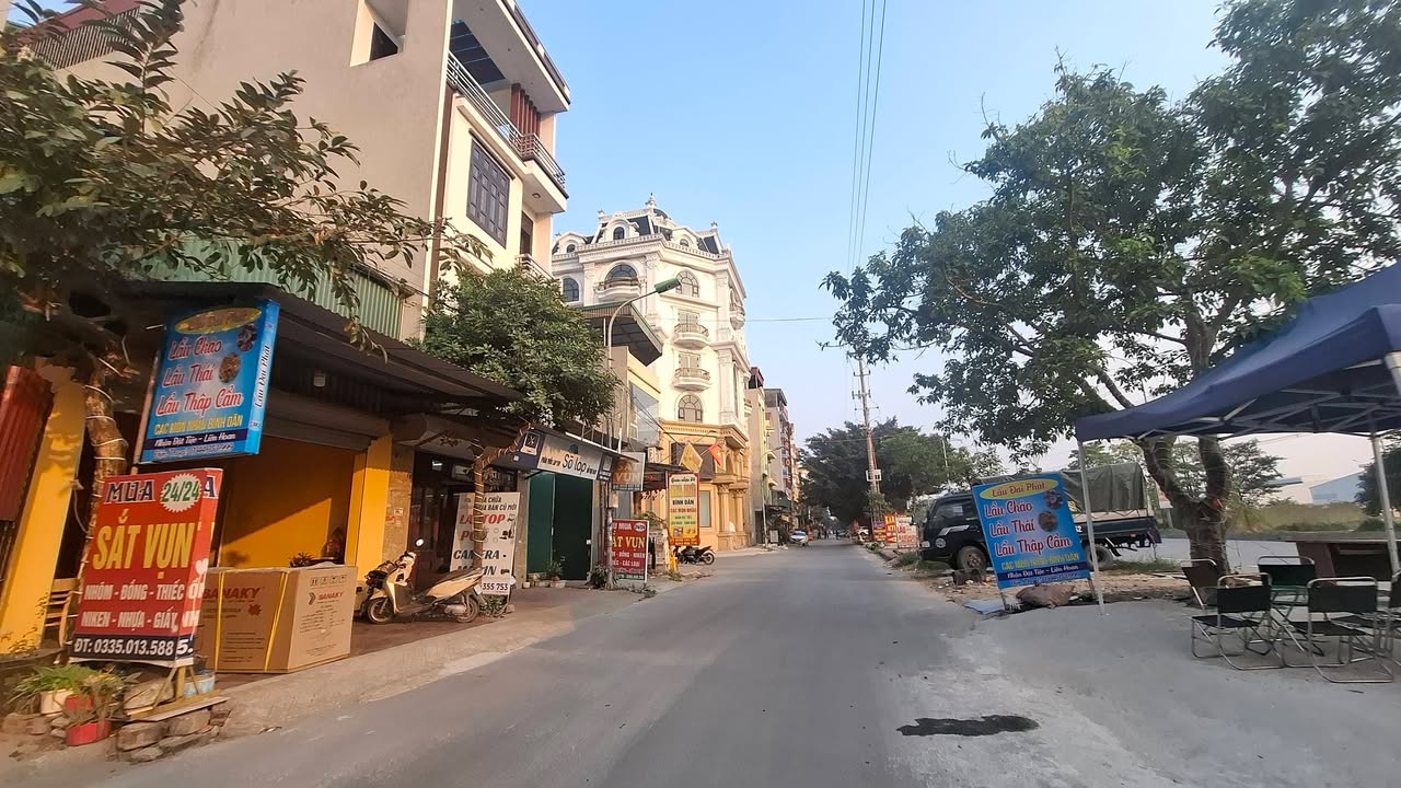 Bán nhà mặt đường 53M, xã Hoàn Sơn, 75m² giá 9 tỷ - Đầu tư sinh lời tốt!