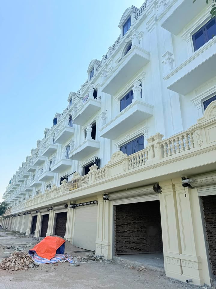 Đất nền Trạm Lộ, Bắc Ninh 90m² - Xây thô 4 trụ chuẩn bị cầu thang máy