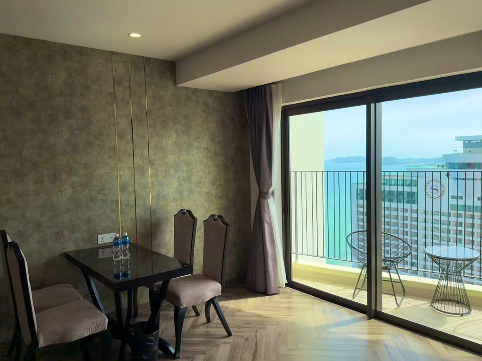 Căn hộ Gold Coast Nha Trang 50m² giá 900.000 VND - Sang trọng, view biển tuyệt đẹp!