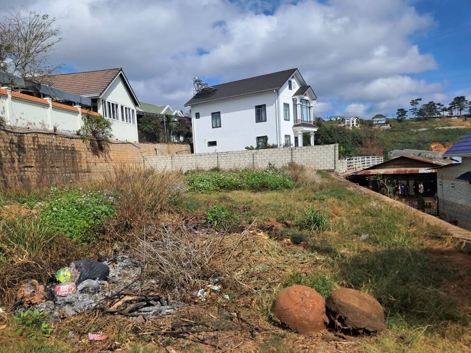 Đất nền khu dân cư Xuân Thọ Đà Lạt 500m² giá 5.3 tỷ - Sổ đỏ chính chủ, thổ cư 100%!