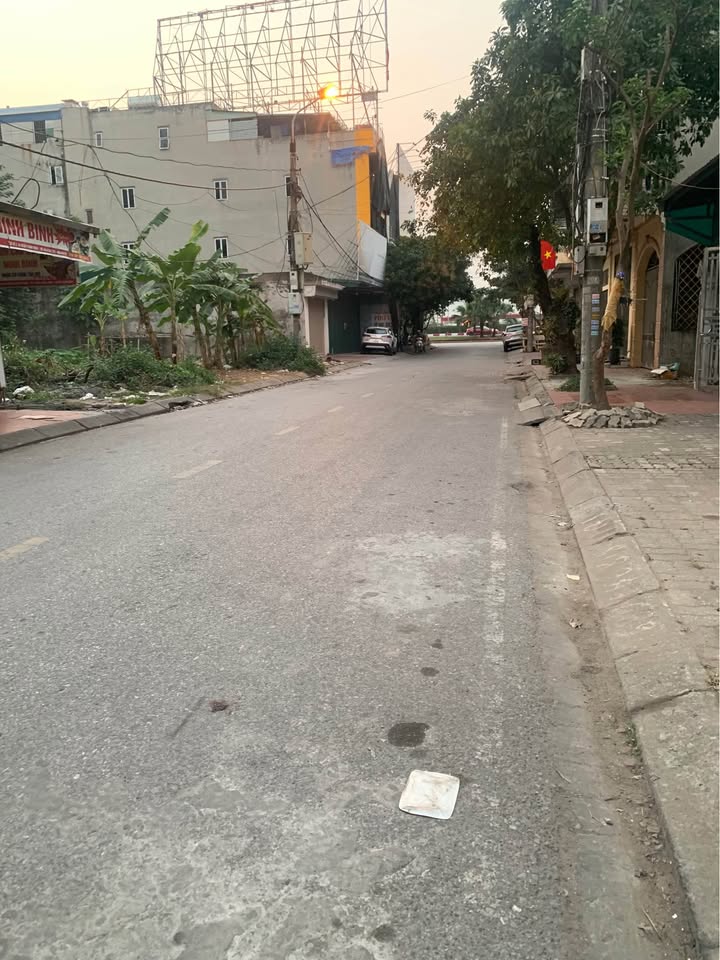 Đất mặt tiền Trần Trương Hán Siêu, Khu ĐT Hòa Vượng 80m² giá 4.15 tỷ - Cơ hội kinh doanh tuyệt vời!