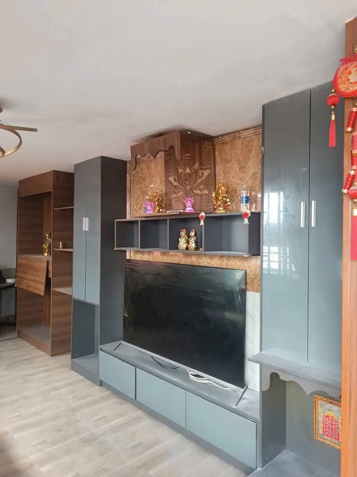 Chung cư cho thuê MT 69 Trần Quý P7 Q11 120m² giá 9.9 triệu - Full nội thất, sân thượng rộng rãi!