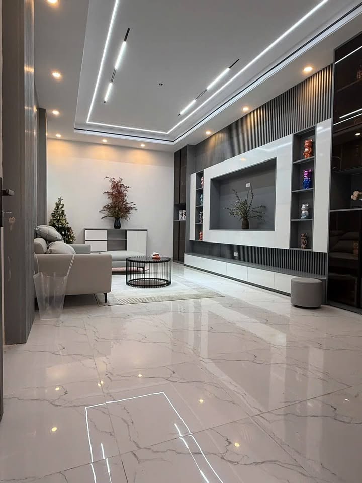 Nhà đẹp Hoài Đức 60m² 6 tầng - Ô tô ngủ trong nhà, giá thương lượng!