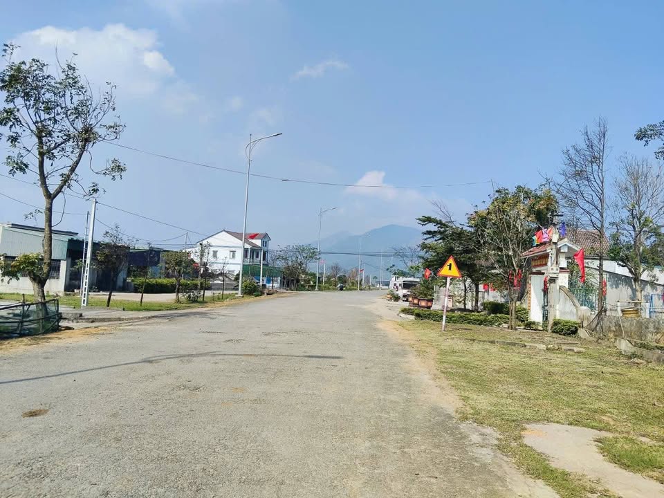 Đất mặt đường Ninh Khang 152m² giá thỏa thuận - Cơ hội đầu tư sinh lời cao!