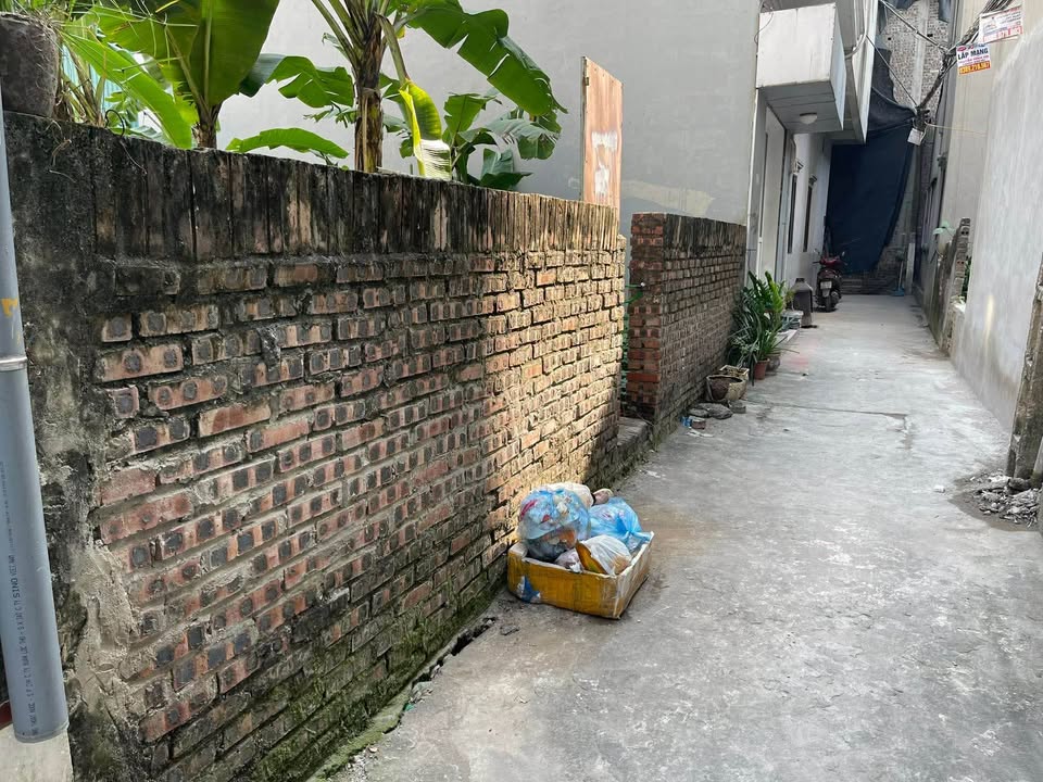 Đất Phúc Lợi 136m² giá 11.56 tỷ - Sổ đỏ chính chủ, mặt tiền rộng!